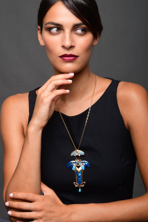 Pendant Necklace Retro Blue