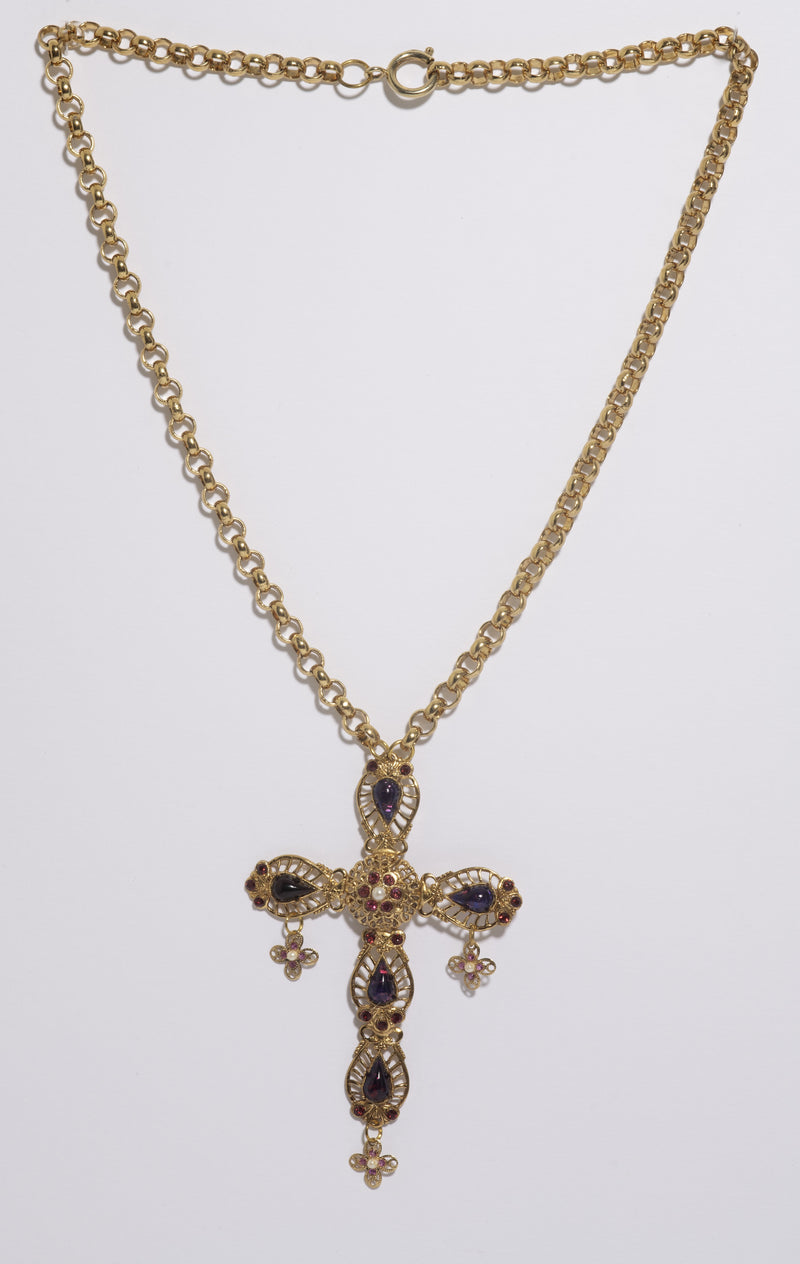 Pendant Necklace Cross-Motif Lilac