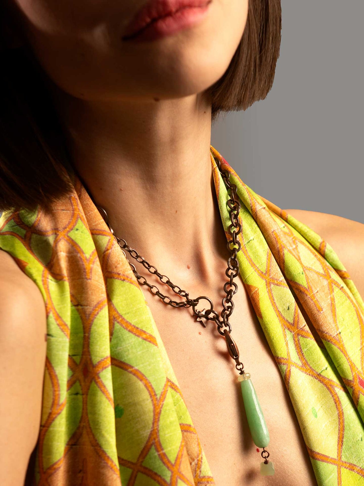 Pendant Necklace “Drops in the Air” Jade