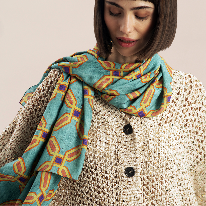 Women’s Scarf “Octagonal Gallery”