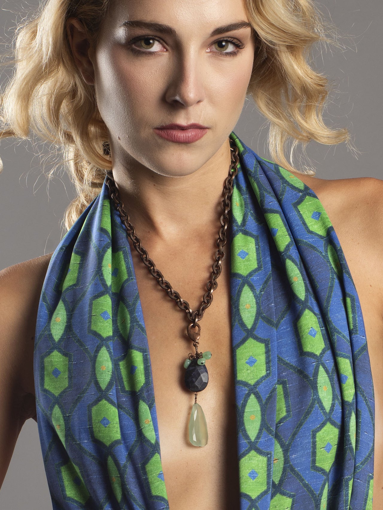 Pendant Necklace Sapphire Root “Springtime Party”
