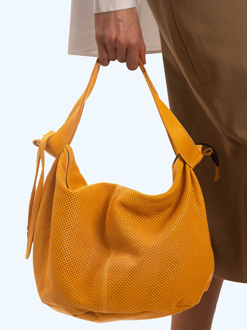 Women’s Leather Shoulder Bag “Carola”