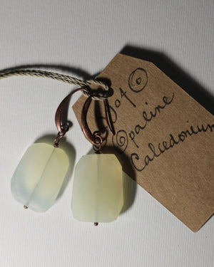 Drop Earrings Chalcedony Pebbles
