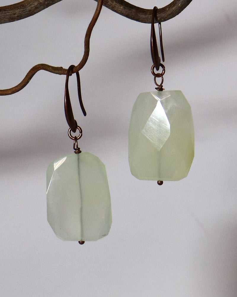 Drop Earrings Chalcedony Pebbles