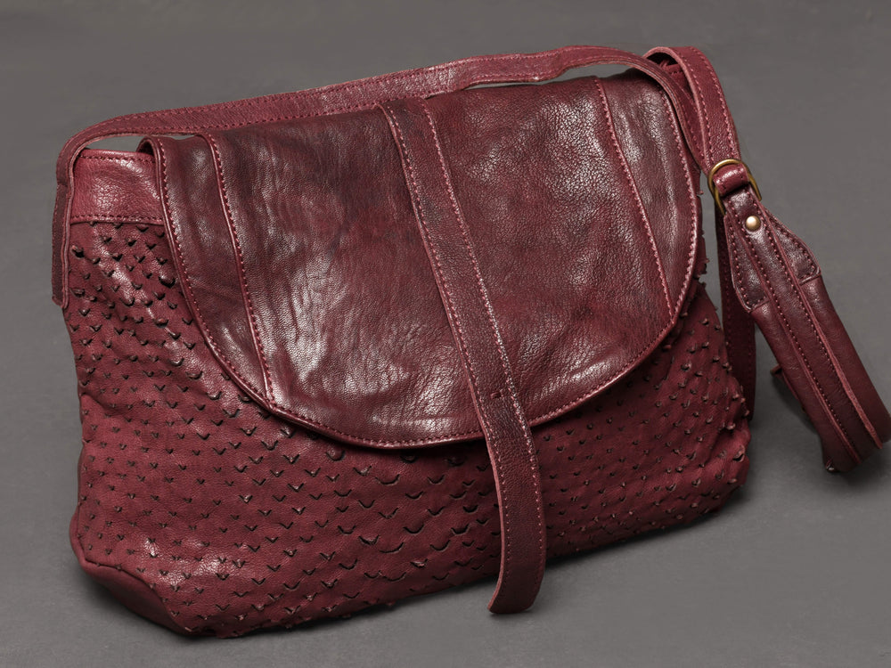 Women's Leather Saddle Bag "Do"