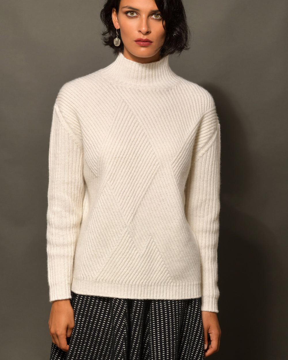 Women's Cashmere Mock Turtleneck Sweater